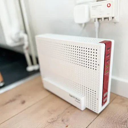 Immostay S#7 - Parken & Wifi, Naehe Mercedes Benz, 4k Fernseher Apartamento *